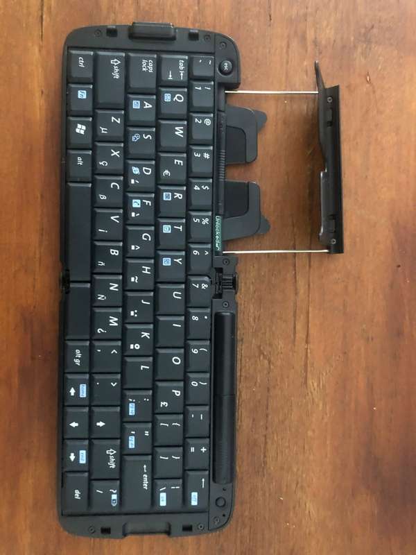 HP G950 Portable Bluetooth iPaq Keyboard